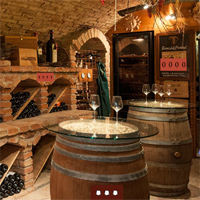 Free online html5 games - GFG Restaurant Wine Cellar Room Escape game 